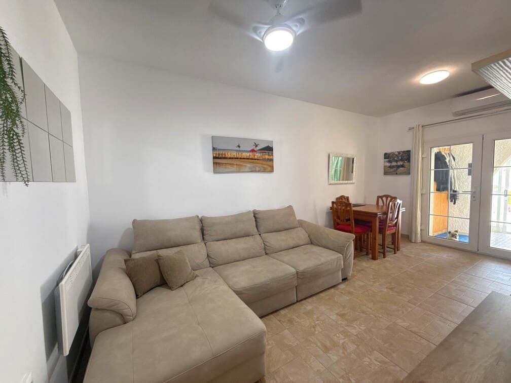2 bedroom Bungalow for sale in Blue Lagoon with pool - € 209,950 (Ref: 9874052)