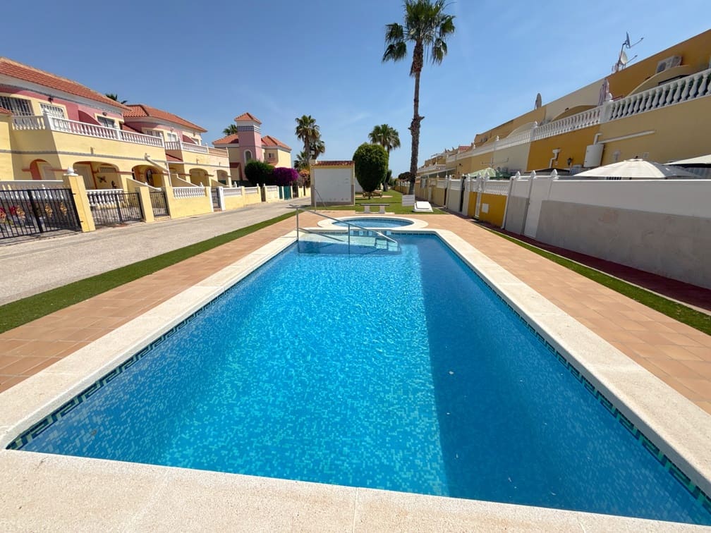 3 bedroom Villa for sale in La Regia with pool garage - € 349,950 (Ref: 9874053)