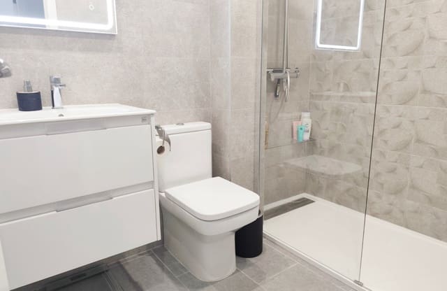 Casa de 3 habitaciones en Orihuela Costa, Orihuela en venta con piscina - 279.995 € (Ref: 9874058)