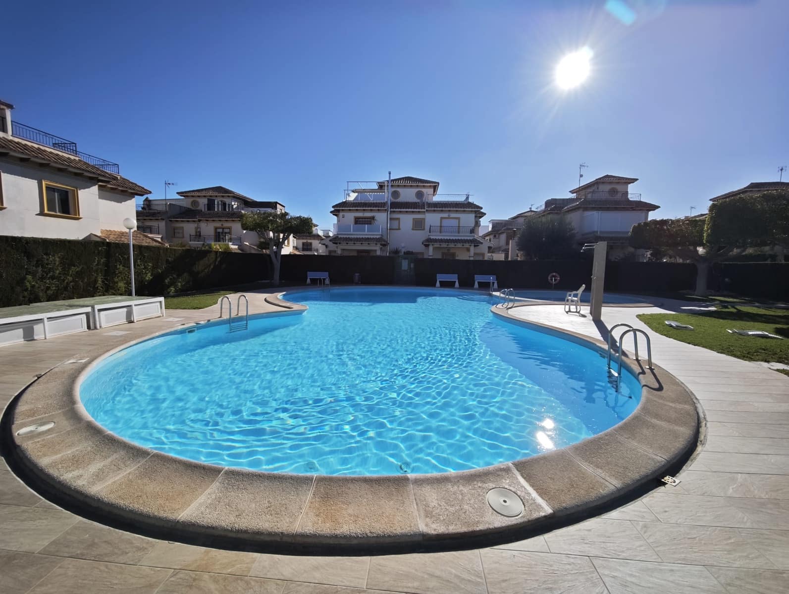 2 slaapkamer Huis te koop in Orihuela Costa met zwembad garage - € 235.000 (Ref: 9874060)