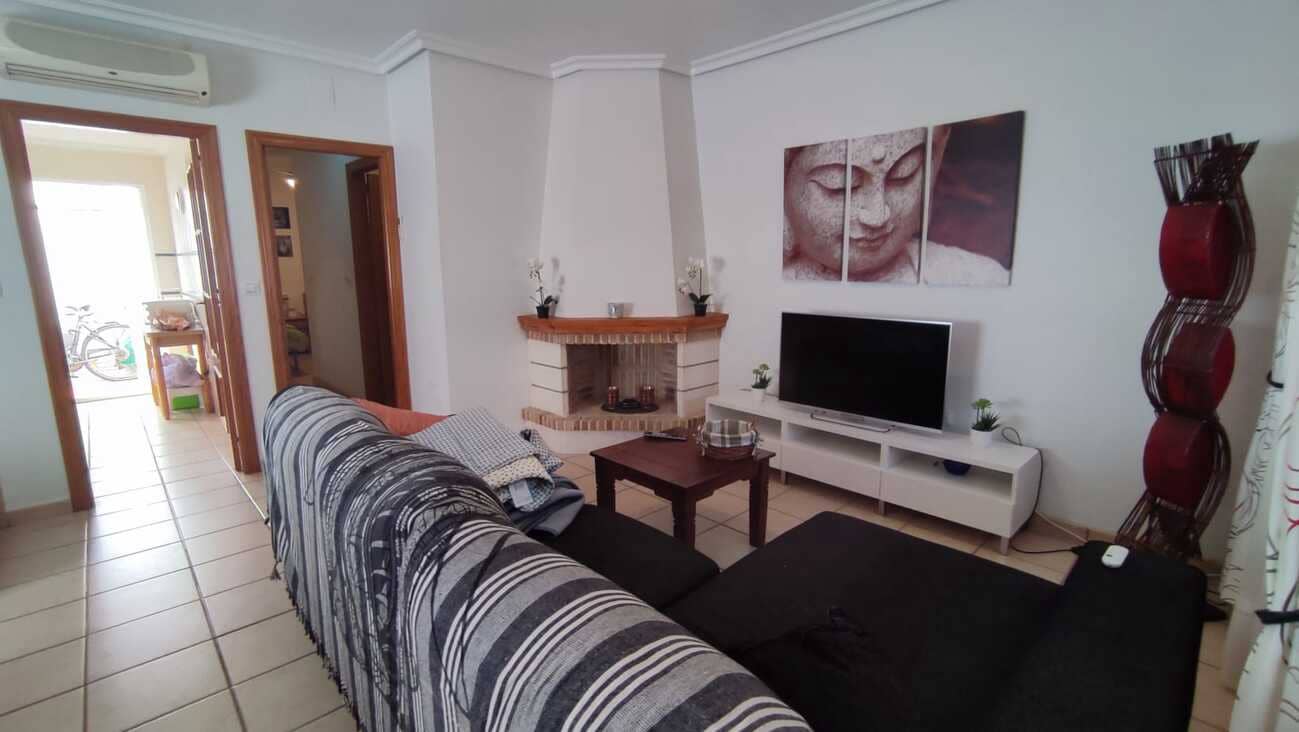 3 slaapkamer Halfvrijstaande villa te koop in Orihuela Costa met zwembad - € 279.950 (Ref: 9874074)