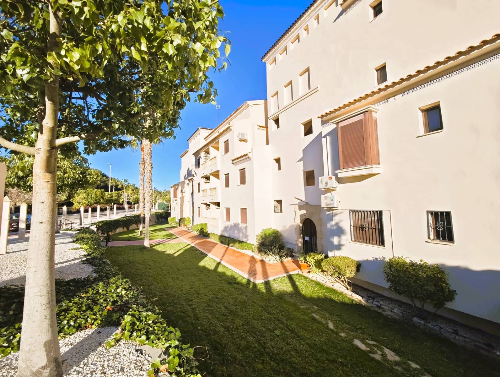 3 chambre Appartement à vendre à Villamartin avec piscine garage - 192 500 € (Ref: 9874093)