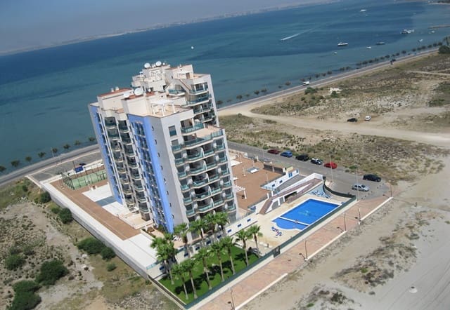 2 soveværelse Penthouse til salg i La Manga del Mar Menor med swimmingpool garage - € 234.000 (Ref: 9874100)