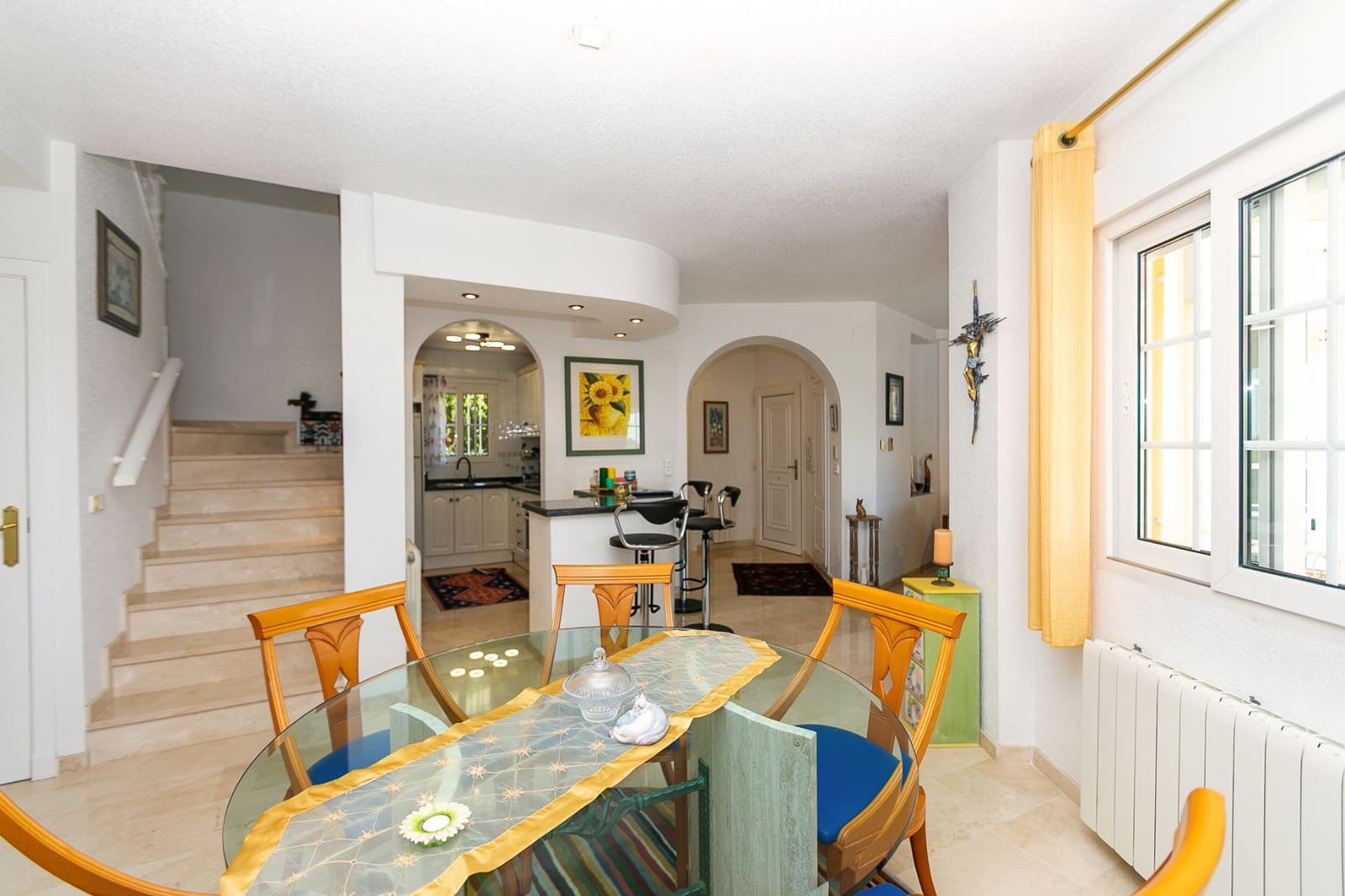 3 soveværelse Villa til salg i Villamartin med swimmingpool garage - € 530.000 (Ref: 9891095)