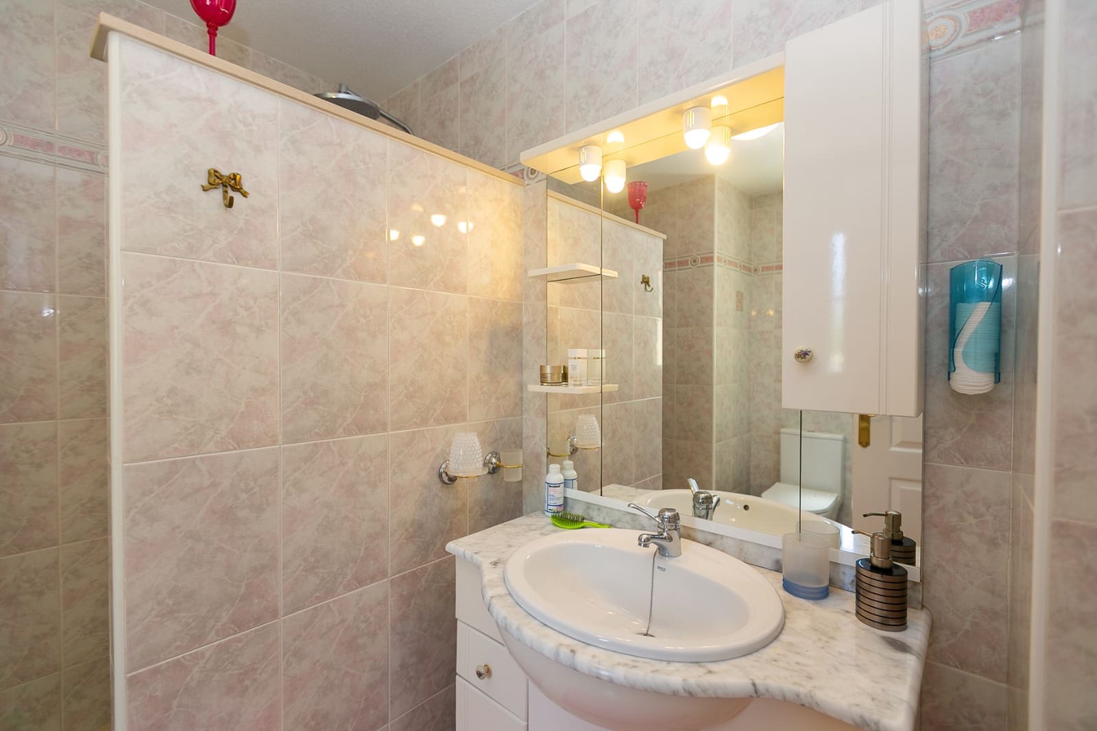 3 soveværelse Villa til salg i Villamartin med swimmingpool garage - € 530.000 (Ref: 9891095)