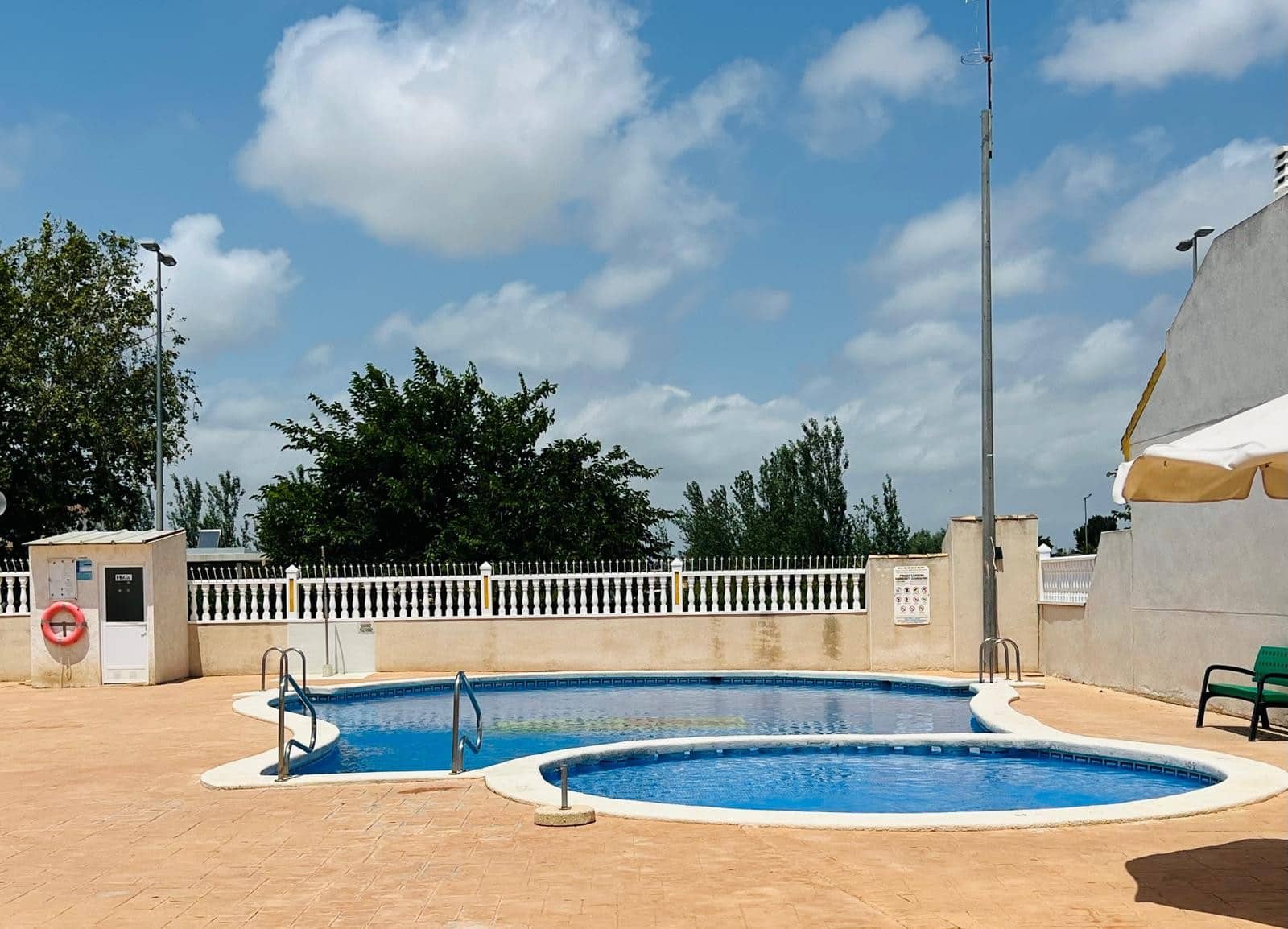 2 chambre Maison de Ville à vendre à Daya Nueva avec piscine - 140 000 € (Ref: 9902279)