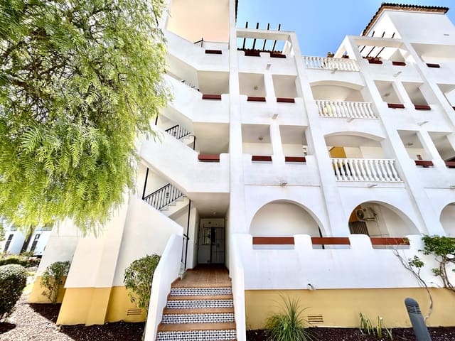 2 soverom Leilighet til salgs i Villamartin, Orihuela med svømmebasseng garasje - € 189 000 (Ref: 9924978)