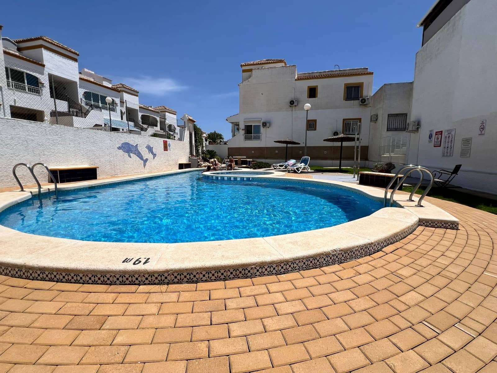 2 bedroom Apartment for sale in Orihuela with pool - € 125,000 (Ref: 9925011)