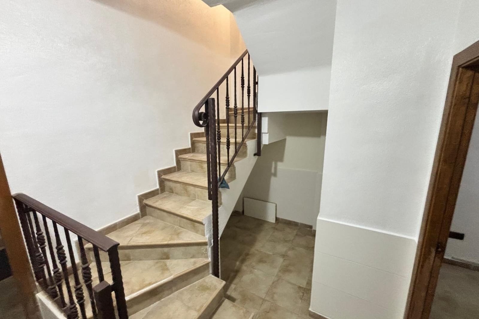 5 camera da letto Casa in vendita in Guardamar del Segura con piscina garage - 199.995 € (Rif: 9937024)