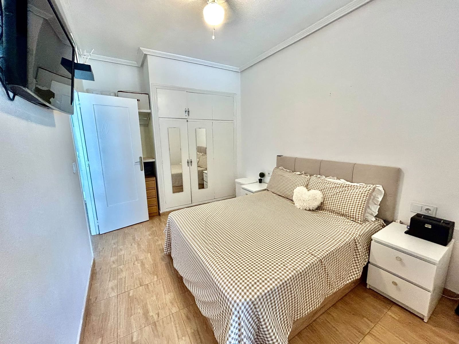 2 soverom Leilighet til salgs i Orihuela Costa med svømmebasseng - € 159 900 (Ref: 9950858)