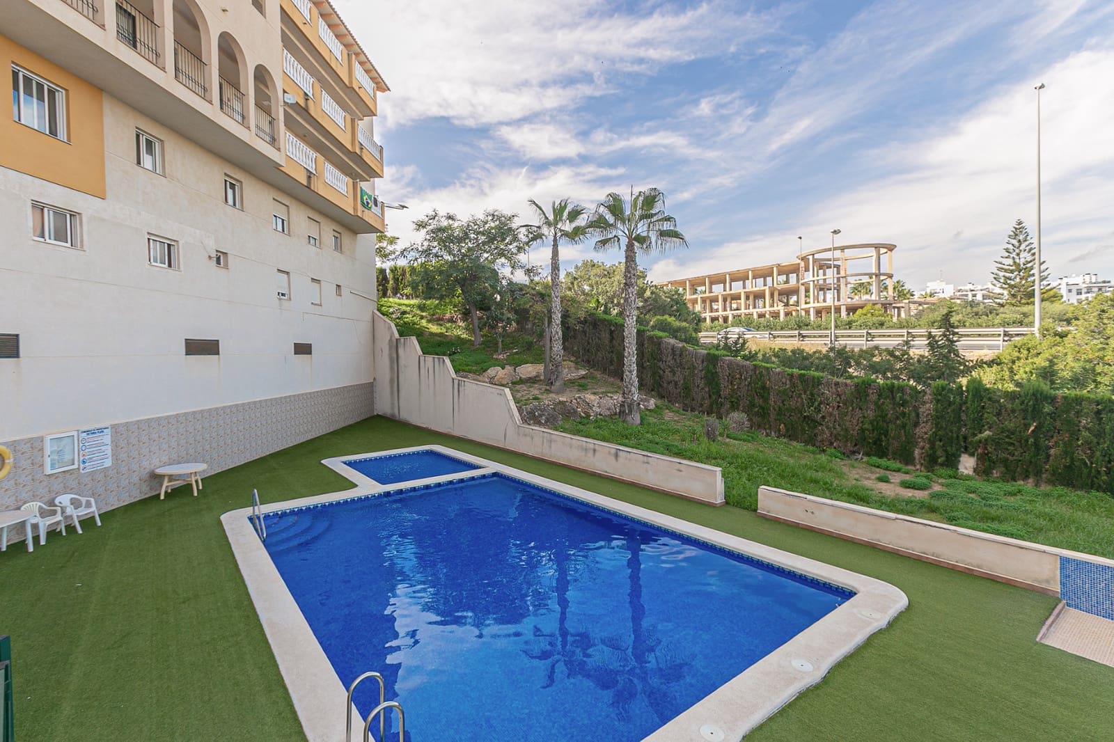2 bedroom Apartment for sale in La Zenia with pool - € 189,000 (Ref: 9961016)