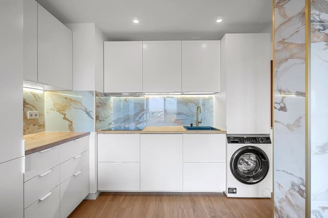 2 soverom Penthouse til salgs i Punta Prima, Orihuela med svømmebasseng garasje - € 225 000 (Ref: 9971629)