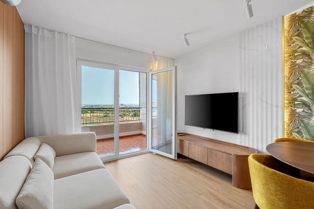 2 soverom Penthouse til salgs i Punta Prima, Orihuela med svømmebasseng garasje - € 225 000 (Ref: 9971629)