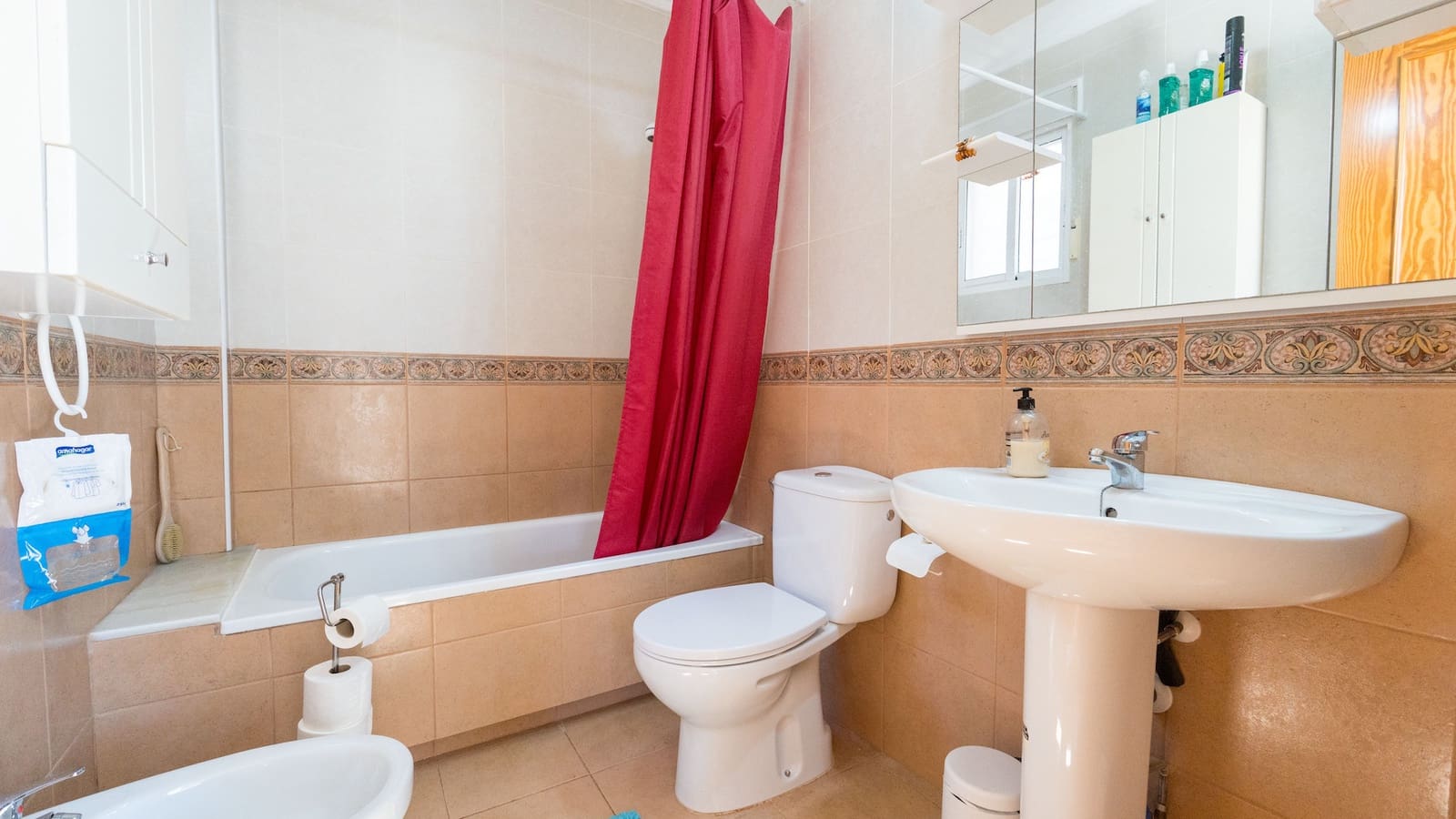 2 bedroom Townhouse for sale in Villamartin with pool - € 189,000 (Ref: 9971630)