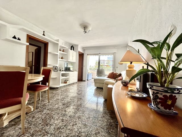 Apartamento de 3 habitaciones en Punta Prima, Orihuela en venta con piscina - 225.000 € (Ref: 9971632)