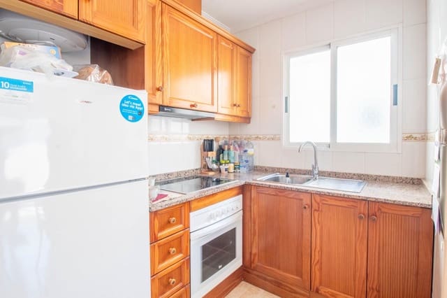 2 chambre Penthouse à vendre à Centro, Torrevieja avec piscine - 145 000 € (Ref: 9976029)
