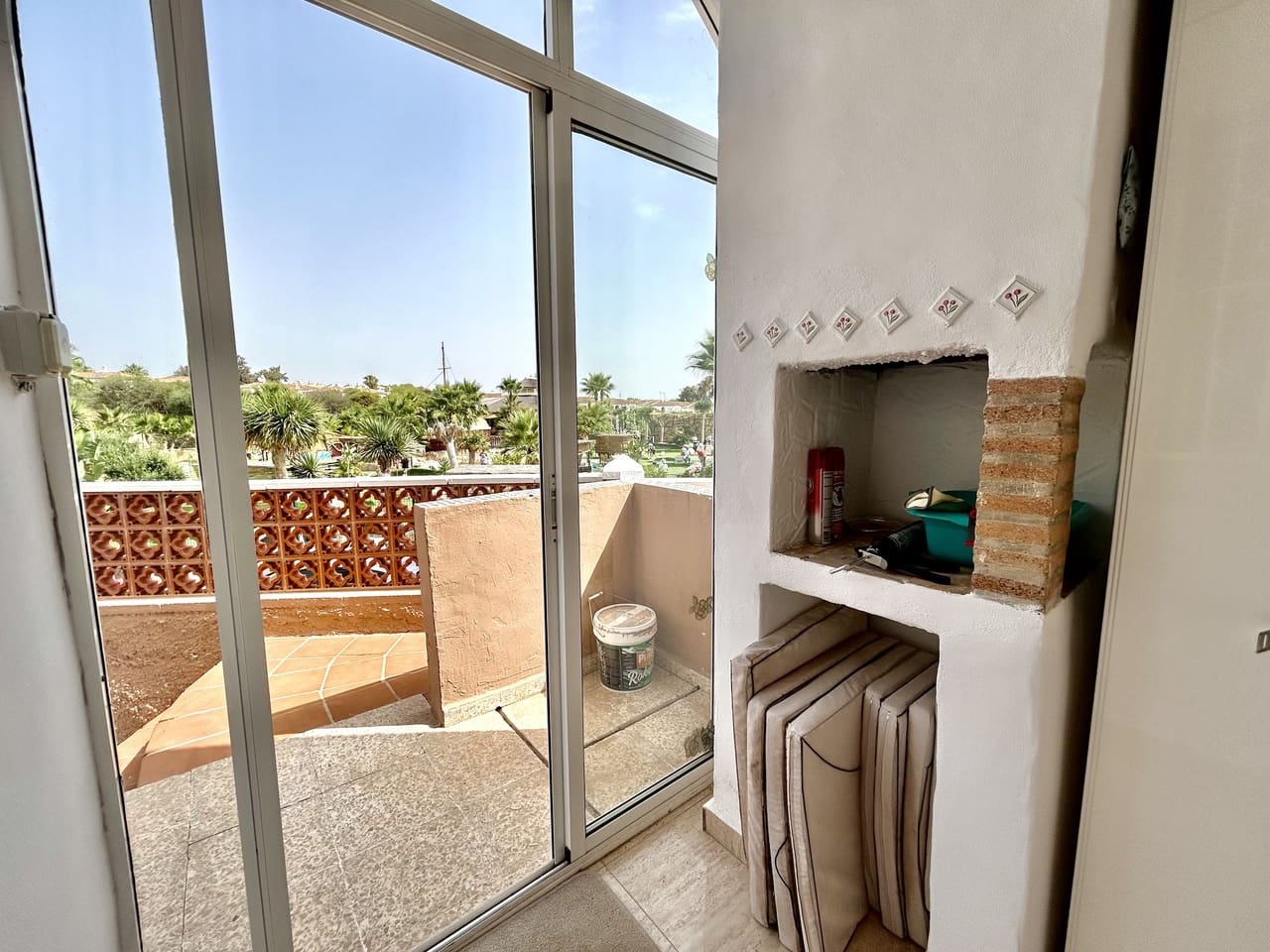 2 bedroom Bungalow for sale in Villamartin with pool - € 205,000 (Ref: 9976031)