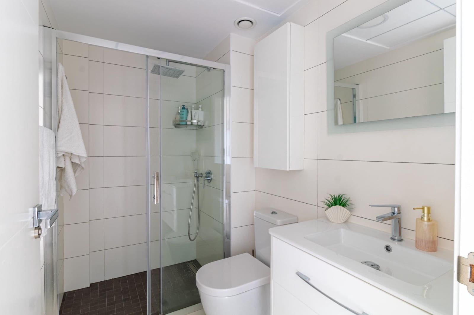 3 sovrum Radhus till salu i Orihuela Costa med pool garage - 399 000 € (Ref: 9976033)