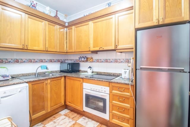 2 Zimmer Reihenhaus zu verkaufen in La Zenia, Orihuela mit Pool - 179.900 € (Ref: 9976043)