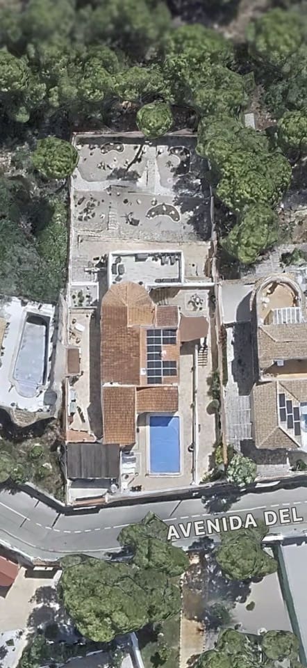4 soveværelse Villa til salg i Pinar de Campoverde med swimmingpool garage - € 699.950 (Ref: 9976049)