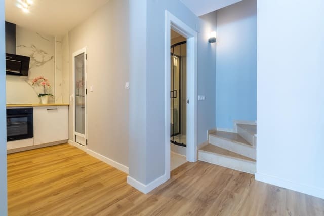 3 chambre Villa/Maison Mitoyenne à vendre à Los Altos avec piscine - 279 000 € (Ref: 9976052)