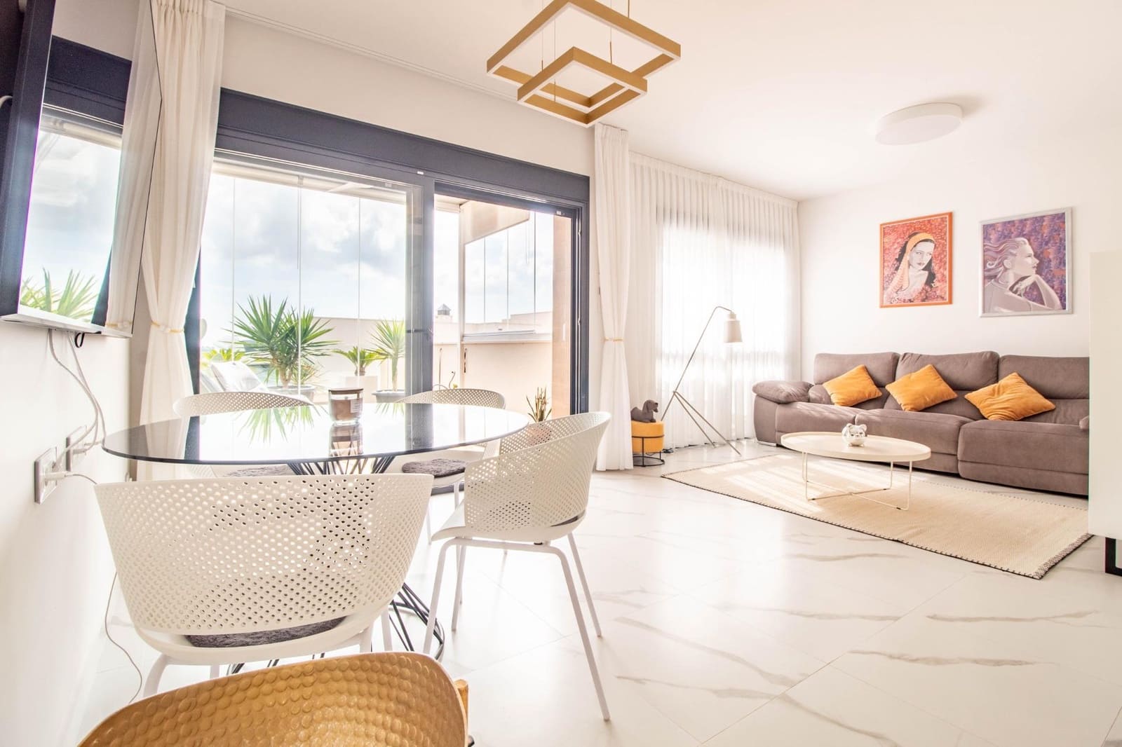 2 bedroom Apartment for sale in San Miguel de Salinas with pool - € 329,900 (Ref: 9976054)