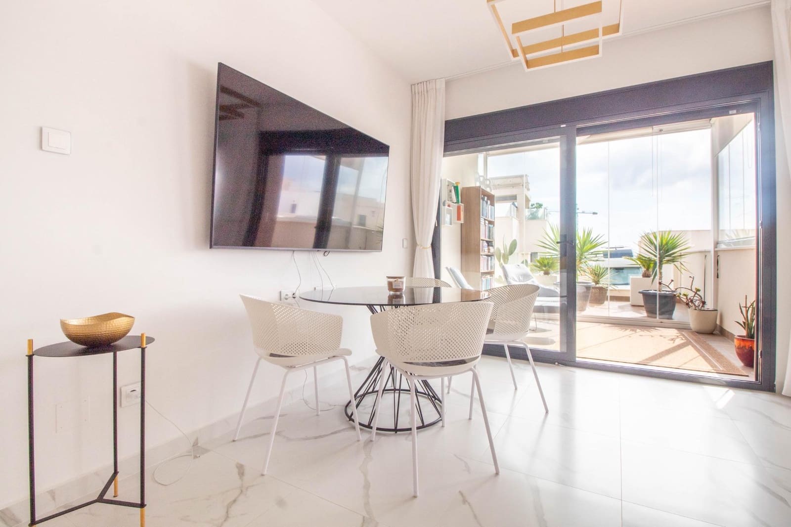 2 bedroom Apartment for sale in San Miguel de Salinas with pool - € 329,900 (Ref: 9976054)