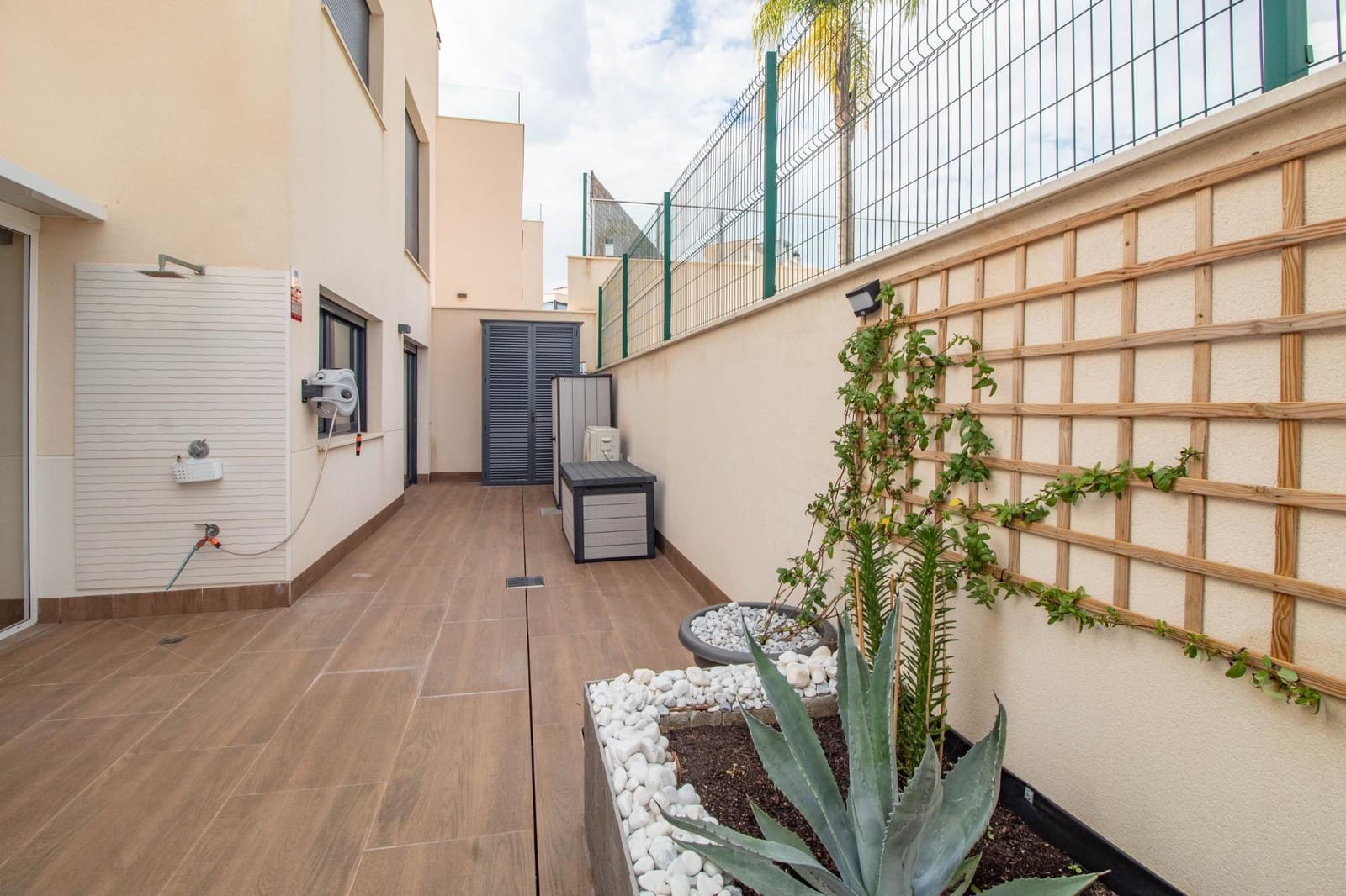 2 bedroom Apartment for sale in San Miguel de Salinas with pool - € 329,900 (Ref: 9976054)