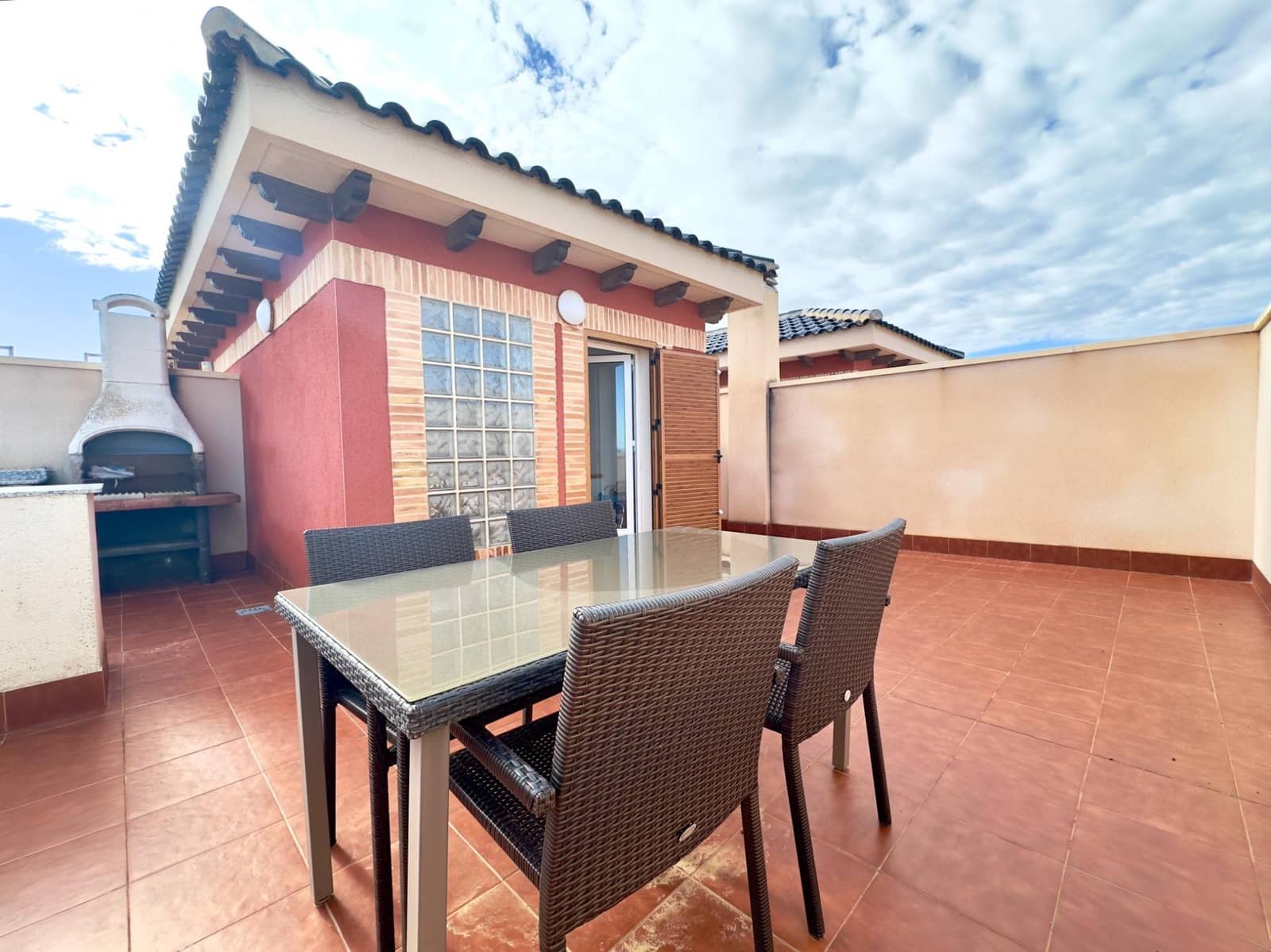 2 soveværelse Penthouse til salg i Playa Flamenca med swimmingpool - € 229.900 (Ref: 9976056)