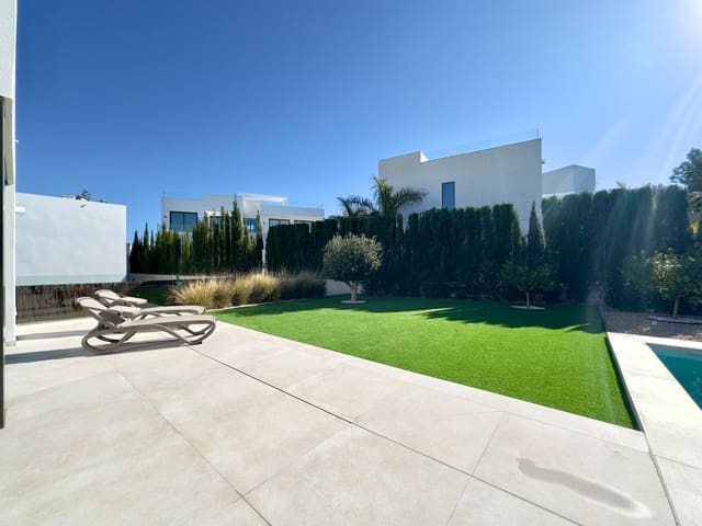 3 soveværelse Villa til salg i Las Colinas Golf, Orihuela med swimmingpool garage - € 1.030.000 (Ref: 9976058)