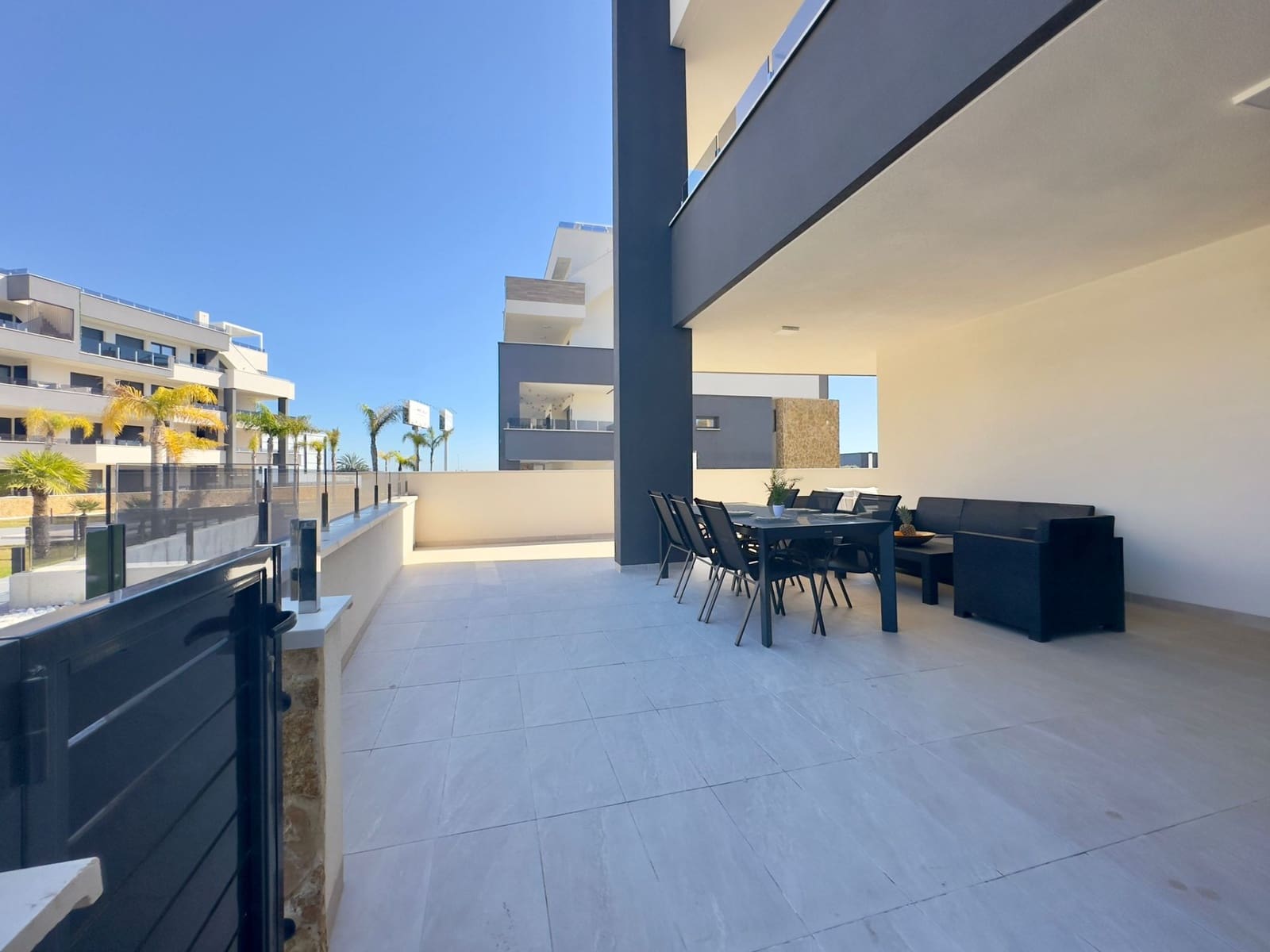 3 soverom Leilighet til salgs i Playa Flamenca med svømmebasseng garasje - € 589 900 (Ref: 9976059)