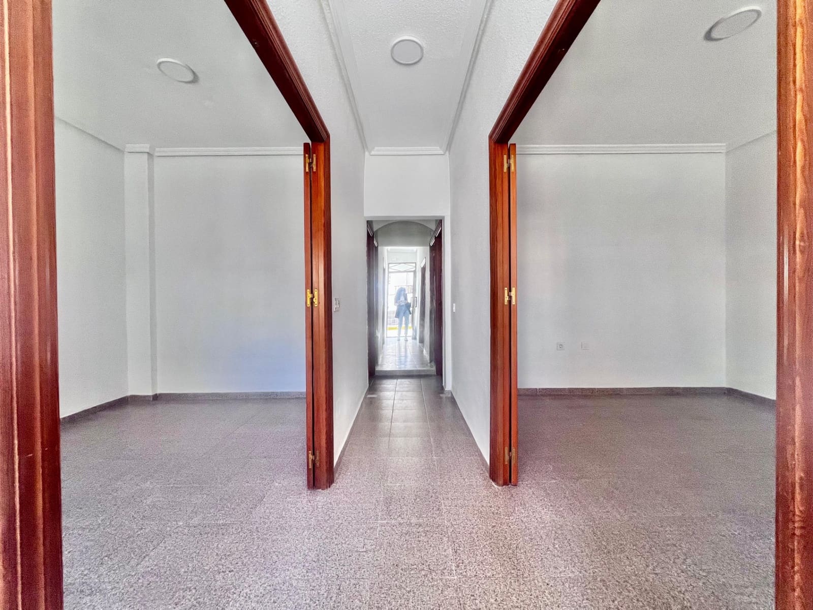 4 chambre Appartement à vendre à Guardamar del Segura avec piscine - 209 000 € (Ref: 9976064)