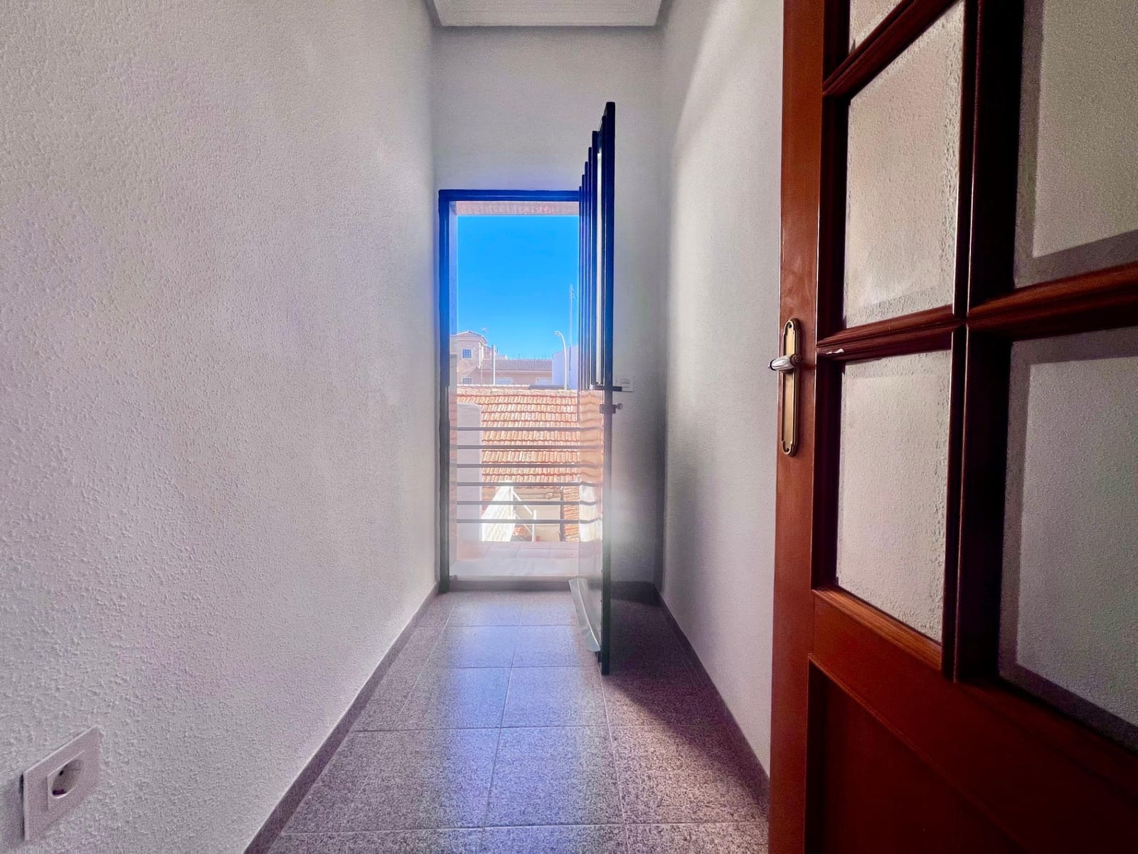 4 chambre Appartement à vendre à Guardamar del Segura avec piscine - 209 000 € (Ref: 9976064)