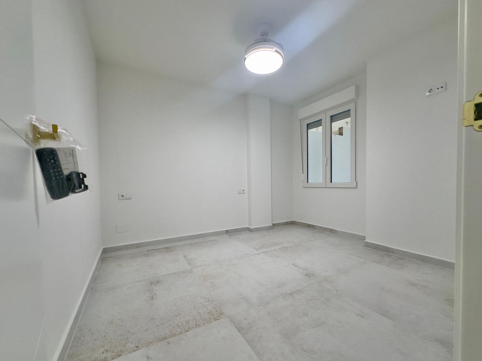 3 soverom Leilighet til salgs i Torrevieja med svømmebasseng - € 249 900 (Ref: 9976067)