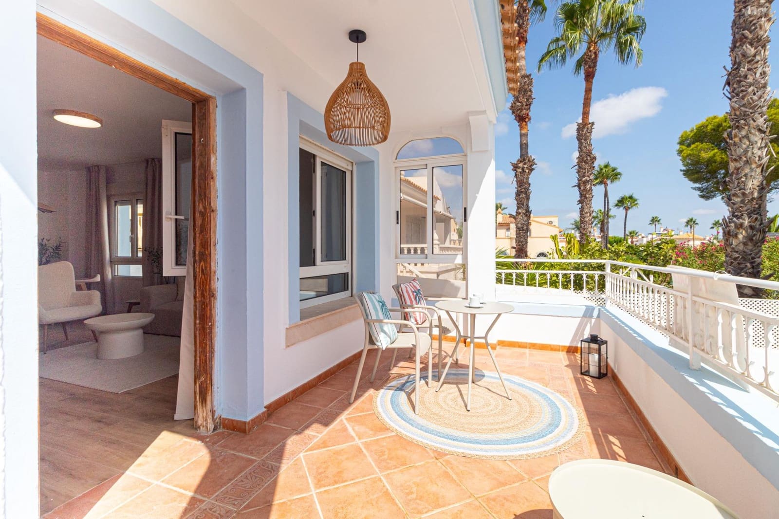 3 camera da letto Villa in vendita in Villamartin con piscina - 399.000 € (Rif: 9976069)