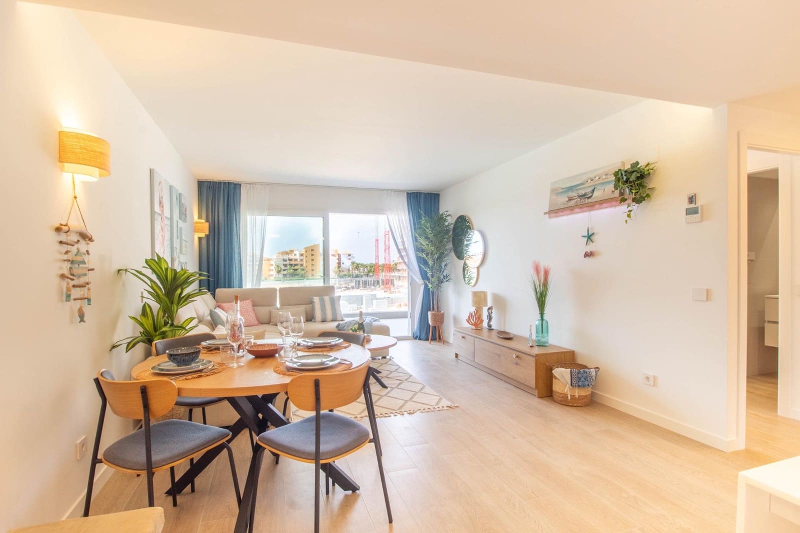 2 soveværelse Lejlighed til salg i Punta Prima med swimmingpool - € 370.000 (Ref: 9976073)