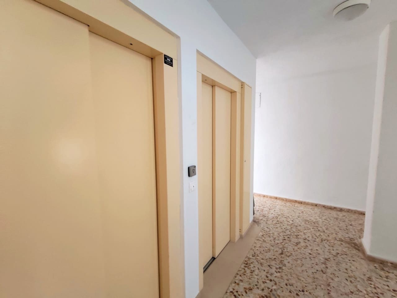 1 soveværelse Penthouse til salg i La Zenia med swimmingpool garage - € 230.000 (Ref: 9987192)