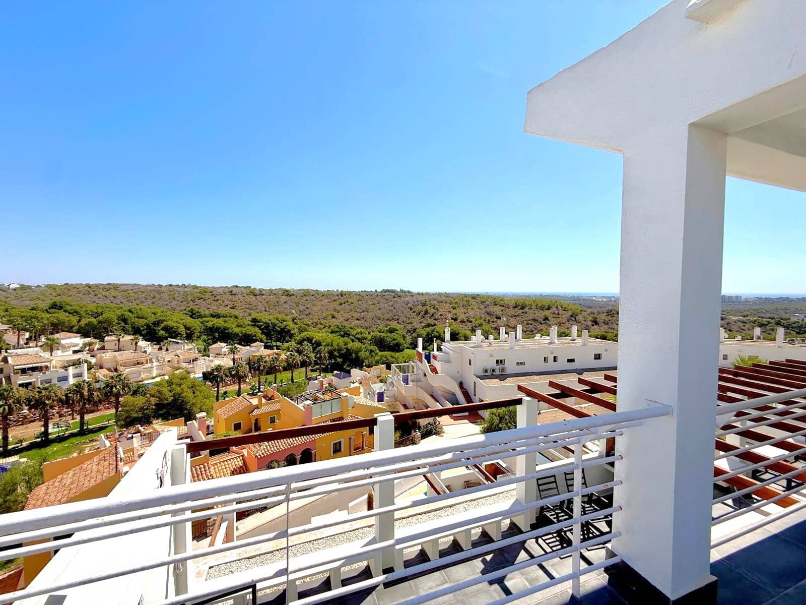 3 soveværelse Lejlighed til salg i Orihuela Costa med swimmingpool - € 389.000 (Ref: 9987193)