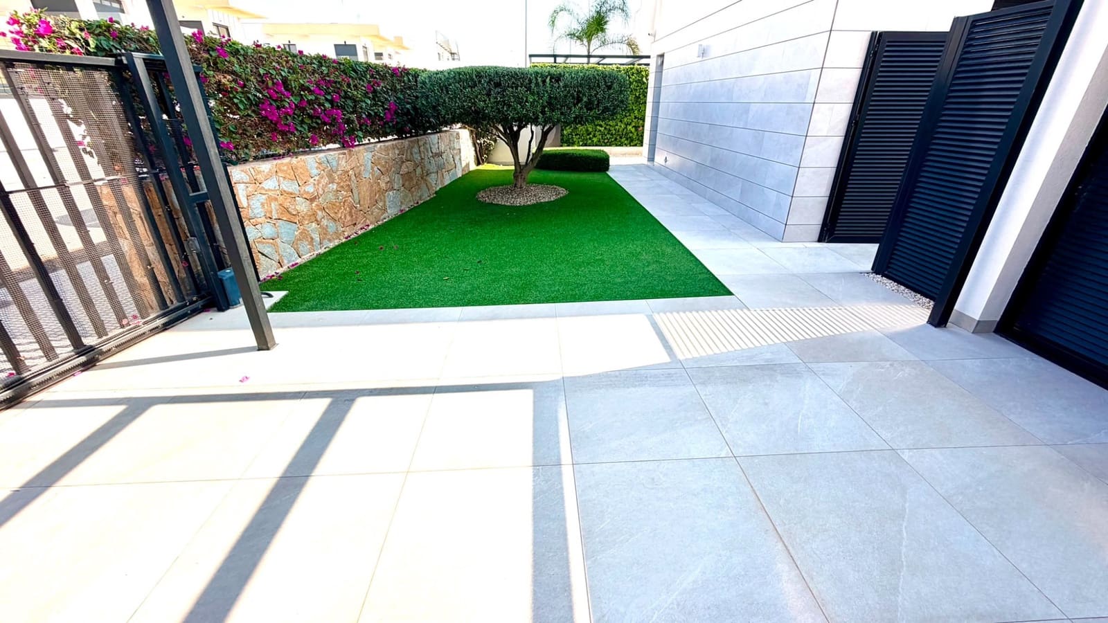 4 bedroom Villa for sale in Los Montesinos with pool - € 595,000 (Ref: 9996063)