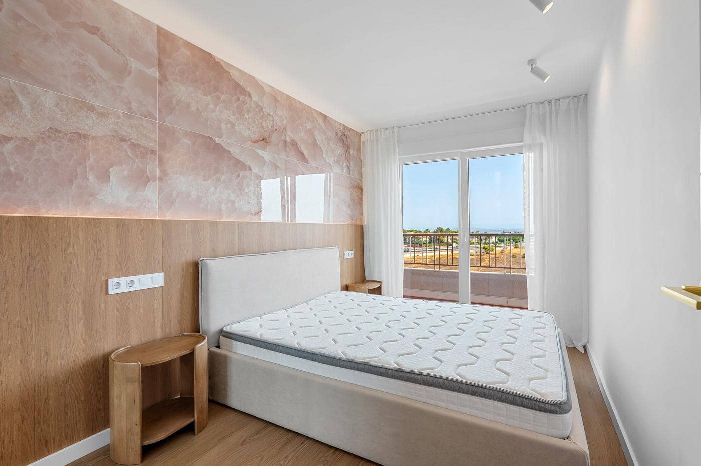 2 soveværelse Penthouse til salg i Punta Prima med swimmingpool - € 225.000 (Ref: 9996065)