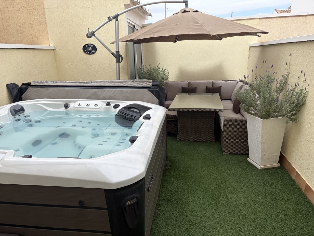 Casa de 3 habitaciones en Heredades en venta con piscina garaje - 234.950 € (Ref: 9996067)