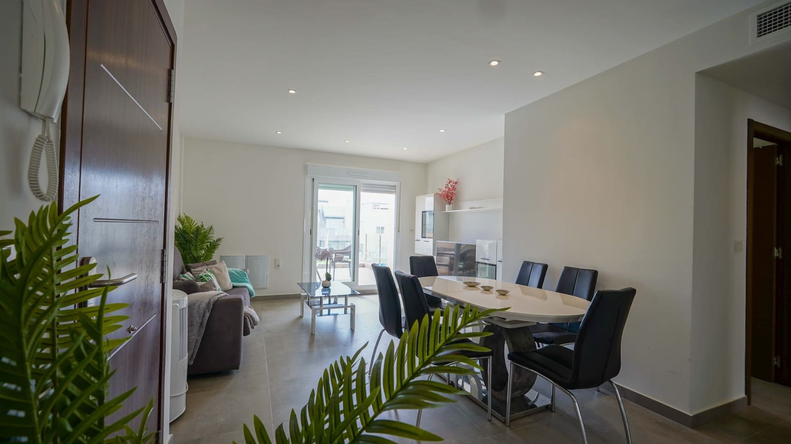 2 Zimmer Apartment zu verkaufen in Aguas Nuevas mit Pool - 285.000 € (Ref: 9996069)
