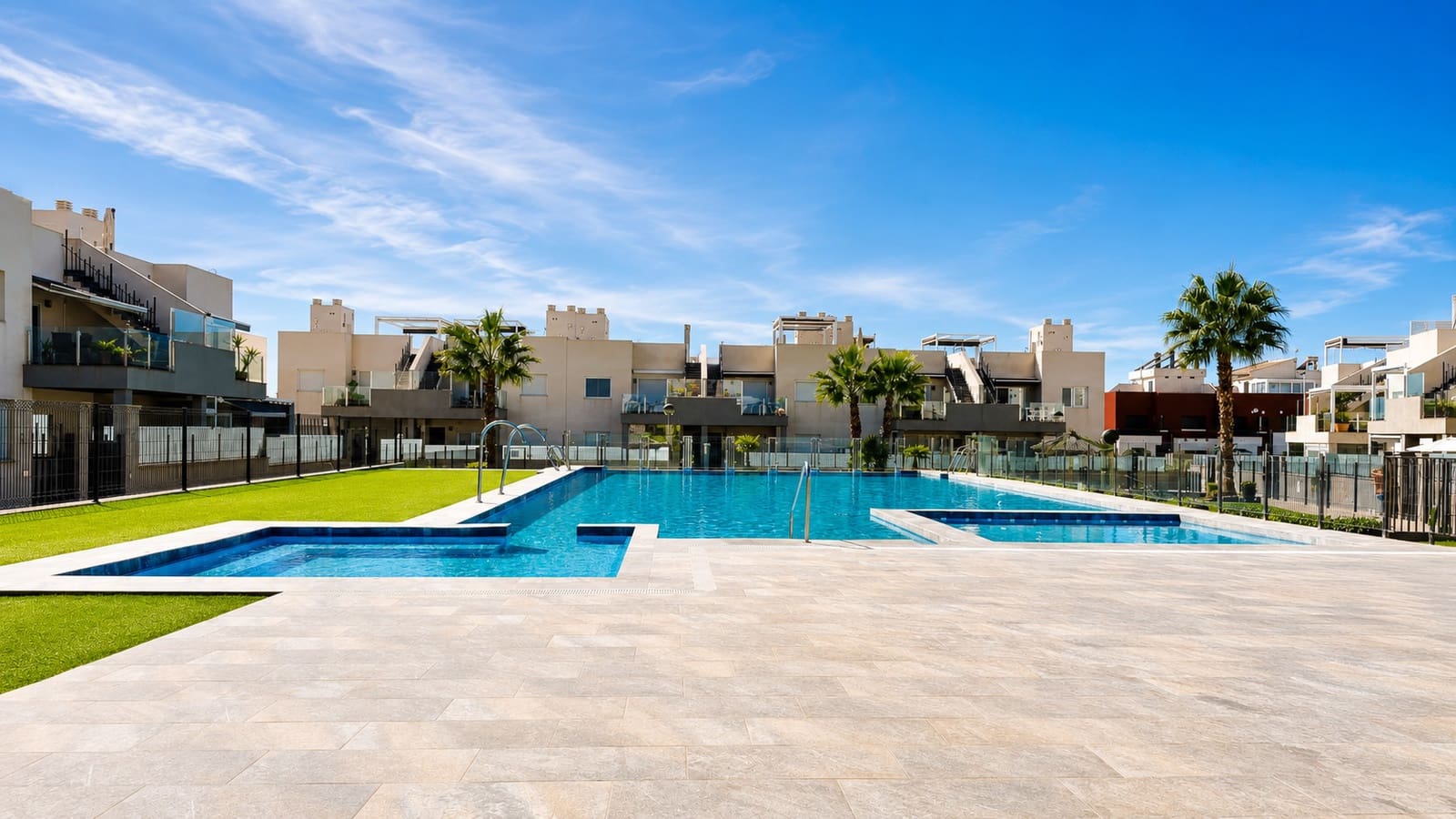 2 Zimmer Apartment zu verkaufen in Aguas Nuevas mit Pool - 285.000 € (Ref: 9996069)