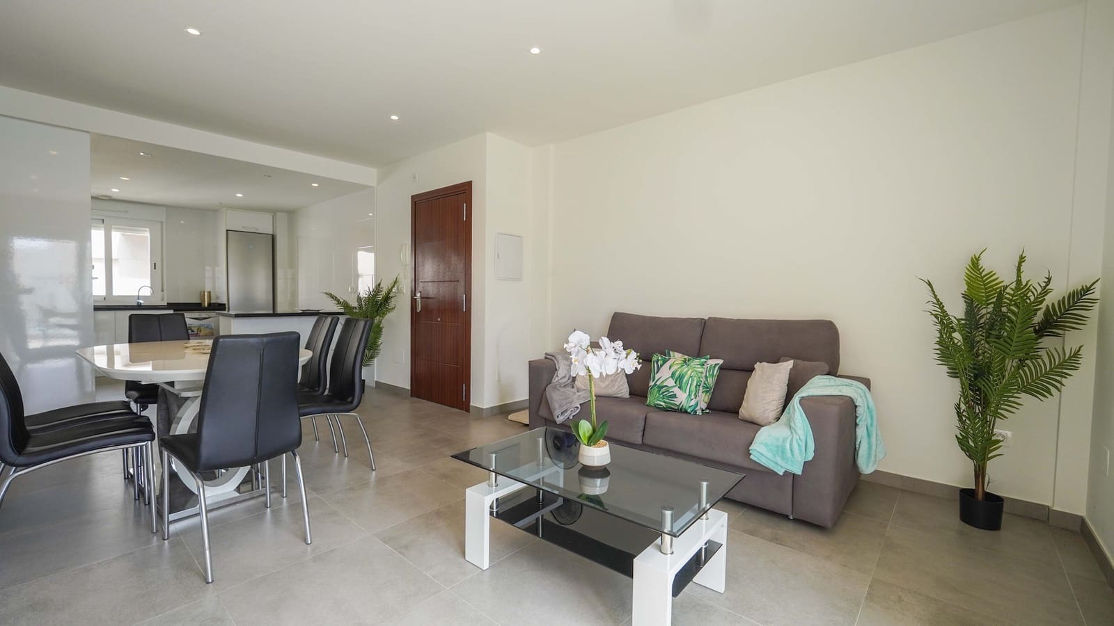 2 Zimmer Apartment zu verkaufen in Aguas Nuevas mit Pool - 285.000 € (Ref: 9996069)