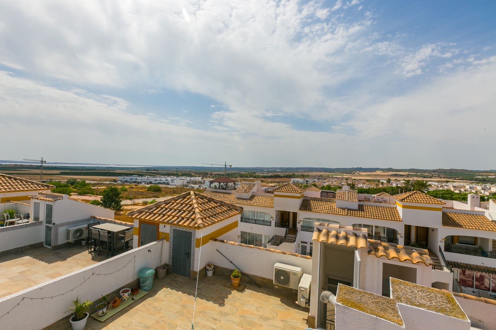 2 camera da letto Attico in vendita in Vistabella con piscina - 135.000 € (Rif: 9996072)