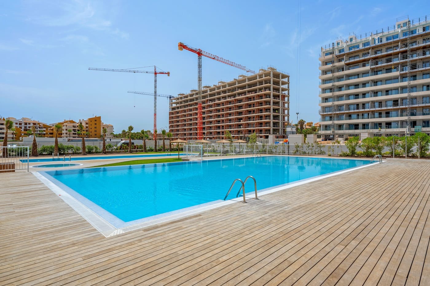 2 soveværelse Lejlighed til salg i Orihuela Costa med swimmingpool - € 379.000 (Ref: 9996073)
