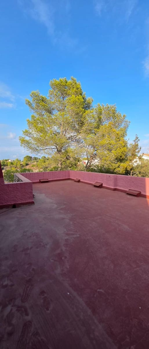 Chalet de 4 habitaciones en L'Ametlla de Mar en venta con garaje - 700.000 € (Ref: 10009114)