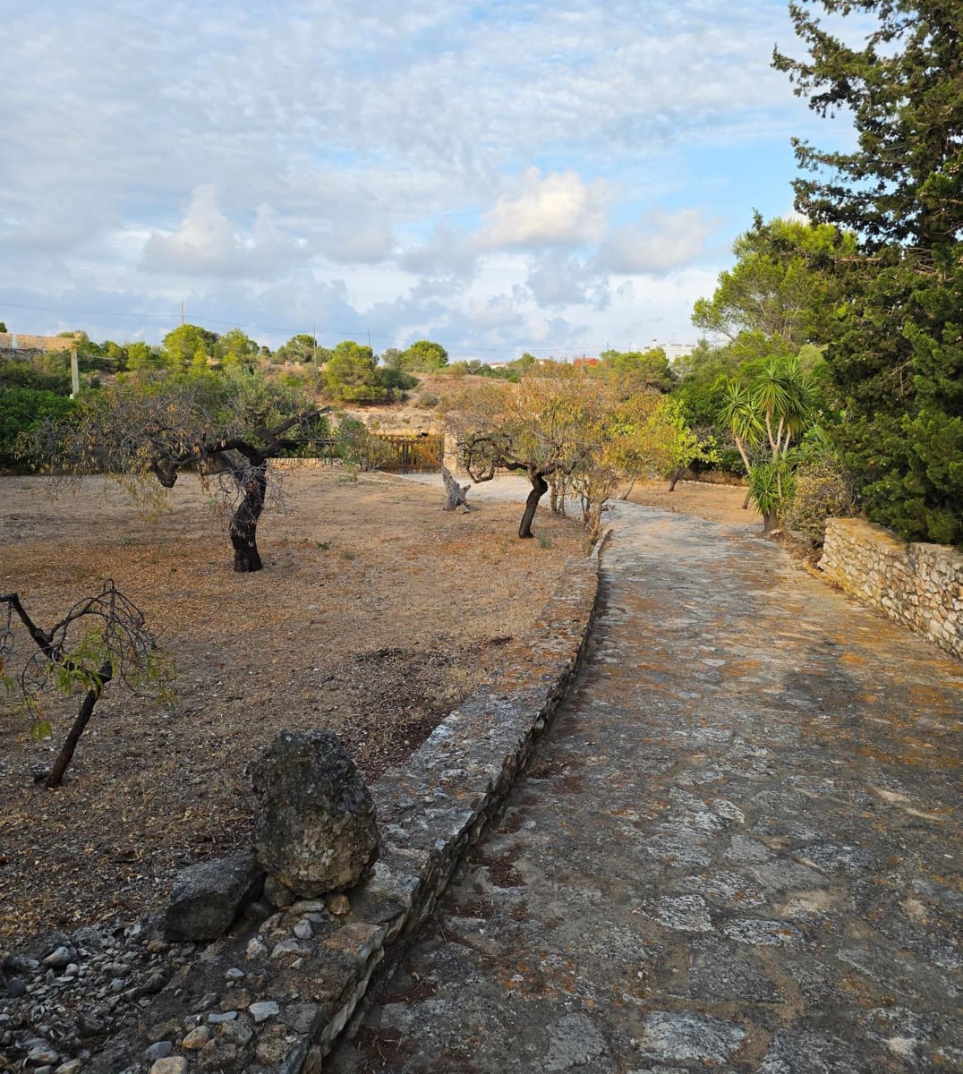 Chalet de 4 habitaciones en L'Ametlla de Mar en venta con garaje - 700.000 € (Ref: 10009114)