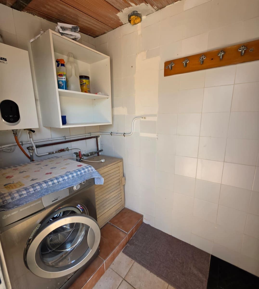 5 soveværelse Finca/Landehus til salg i Vandellos i l'Hospitalet de l'Infant med swimmingpool garage - € 375.000 (Ref: 10022502)