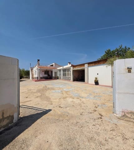 5 soveværelse Finca/Landehus til salg i Vandellòs i l'Hospitalet de l'Infant med swimmingpool garage - € 375.000 (Ref: 10022502)